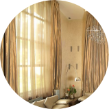 Автоматические гардины для штор в гостинной